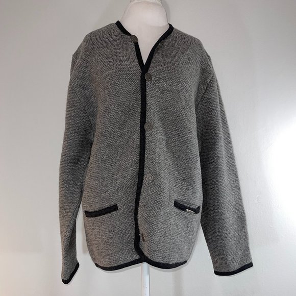 Giesswein Sweaters - Giesswein Vintage Trachten Austrian Green Wool Sweater Jacket Cardigan